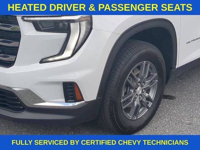 2025 GMC Acadia Elevation