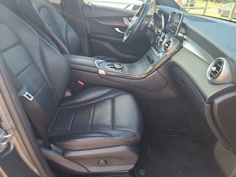 2018 Mercedes-Benz GLC GLC 300 4MATIC