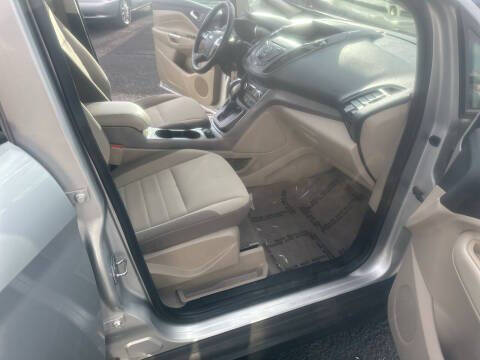2015 Ford C-MAX Hybrid SE