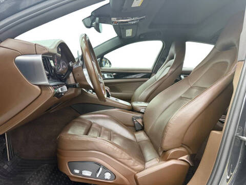 2018 Porsche Panamera 4S