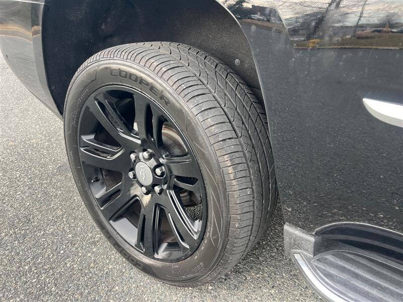 2017 Cadillac Escalade Luxury