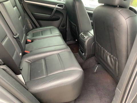 2010 Porsche Cayenne Tiptronic