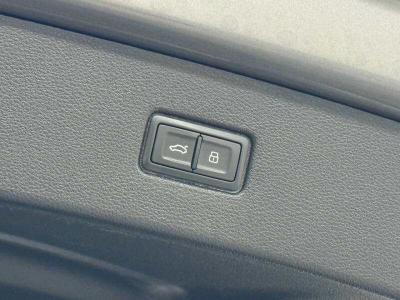 2019 Audi Q7 quattro Premium Plus 55 TFSI