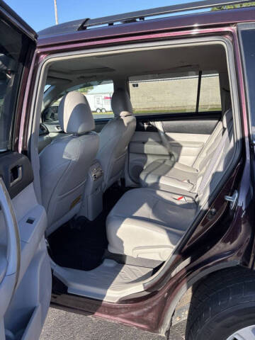 2013 Toyota Highlander SE