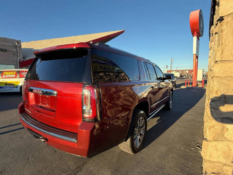 2017 GMC Yukon XL Denali