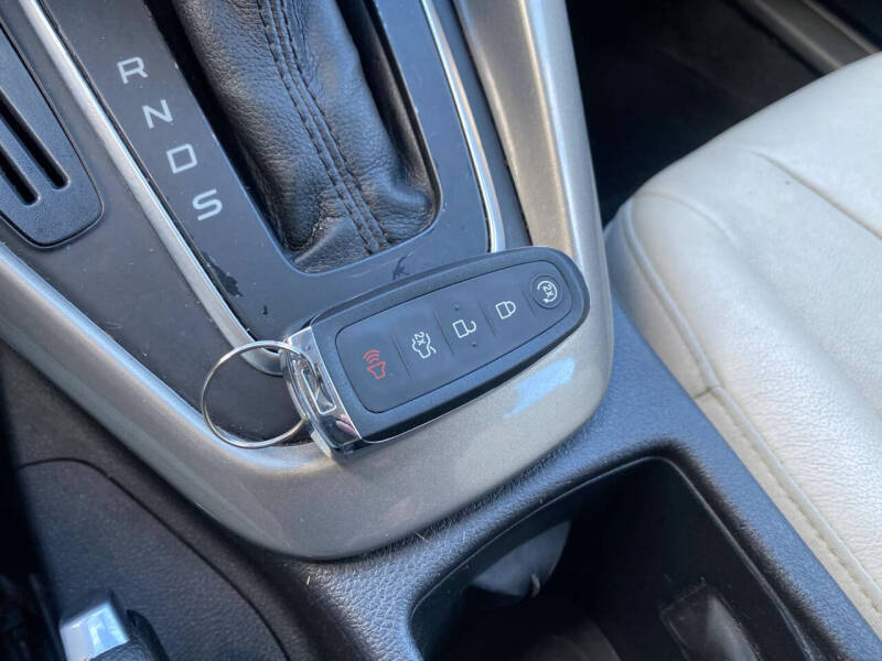 2016 Ford Focus Titanium