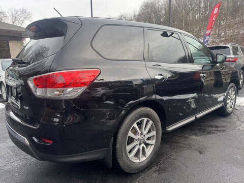 2014 Nissan Pathfinder S