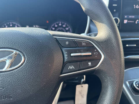 2023 Hyundai Santa Fe SE