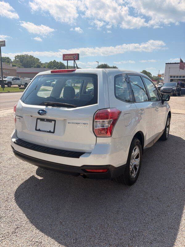 2015 Subaru Forester 2.5i