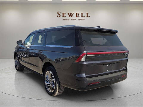 2025 Lincoln Navigator L Reserve