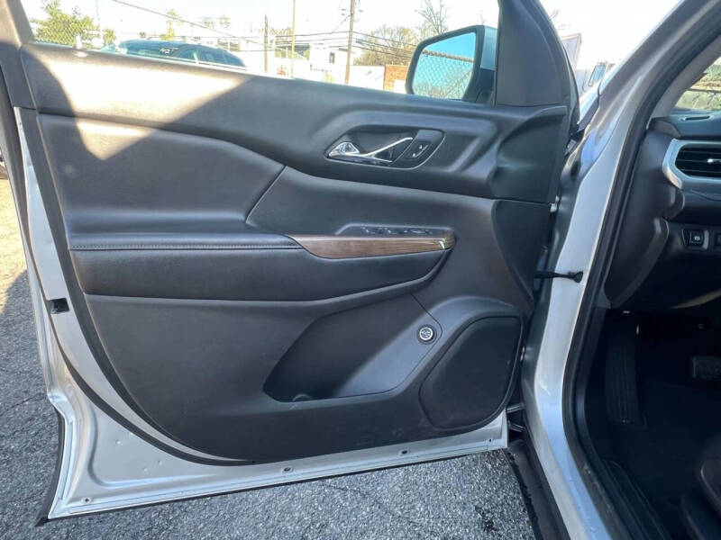 2018 GMC Acadia SLE-2