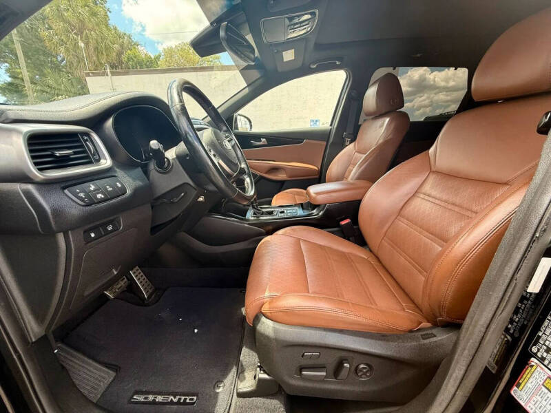 2019 Kia Sorento SX Limited V6