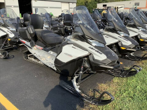 2020 Ski-Doo Grand Touring Sport Rotax®