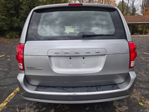 2016 Dodge Grand Caravan American Value Package