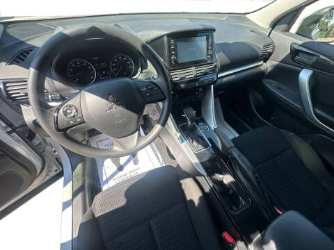 2024 Mitsubishi Eclipse Cross ES