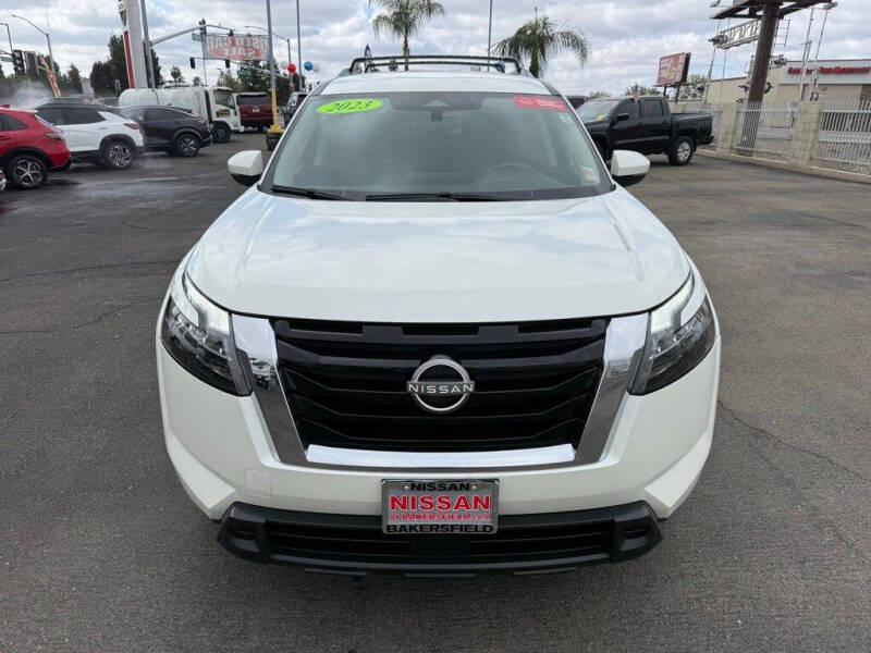 2023 Nissan Pathfinder SV