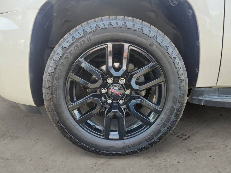 2011 GMC Yukon SLT