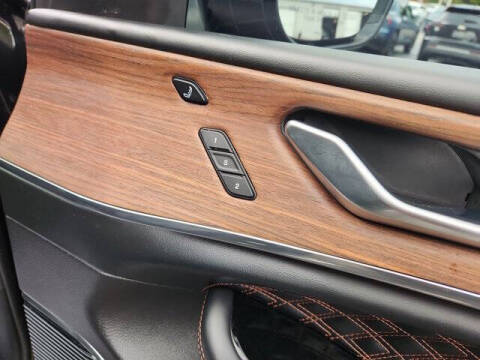 2022 Jeep Grand Cherokee Summit