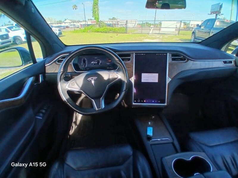 2017 Tesla Model X