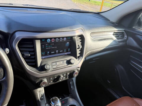 2017 GMC Acadia SLT-1