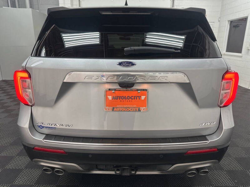 2022 Ford Explorer Platinum
