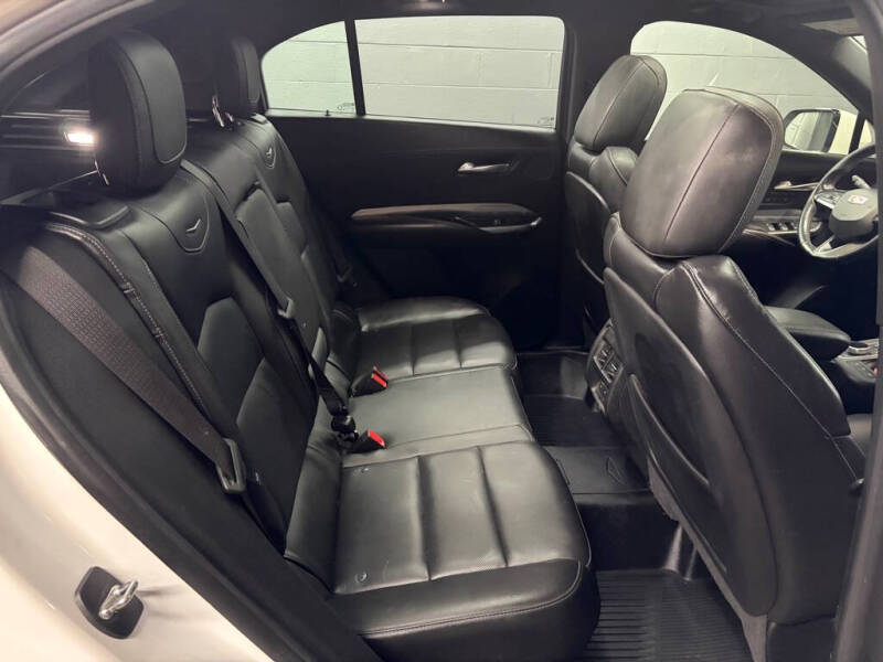 2021 Cadillac XT4 Premium Luxury