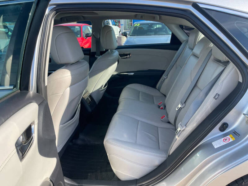 2016 Toyota Avalon XLE Premium