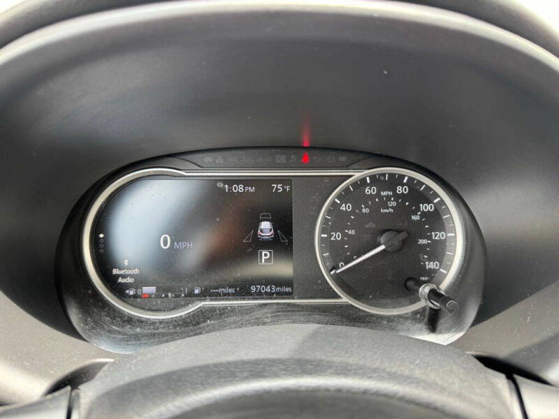 2018 Nissan Kicks SR