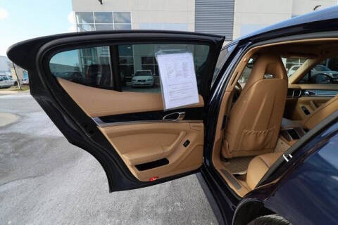 2012 Porsche Panamera 4