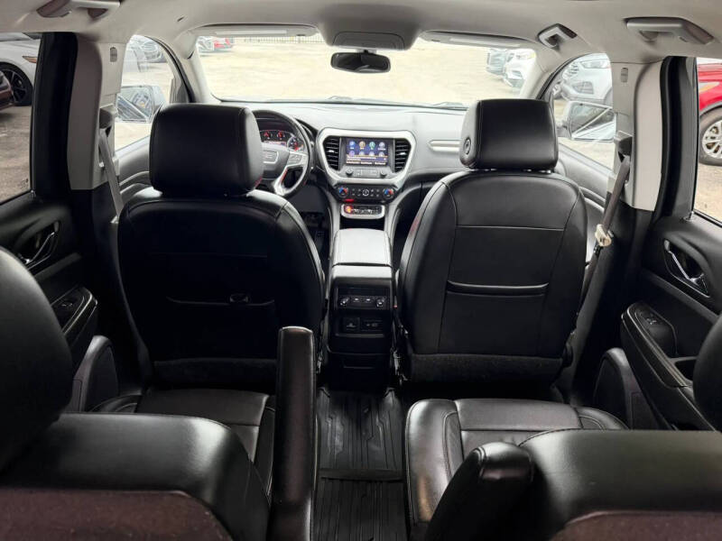 2020 GMC Acadia SLT