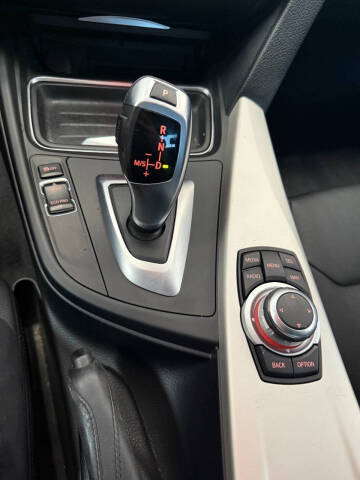 2013 BMW 3 Series 328i