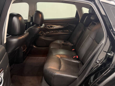 2015 Infiniti Q70L 3.7