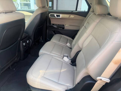 2020 Ford Explorer XLT