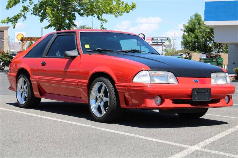 1990 Ford Mustang GT