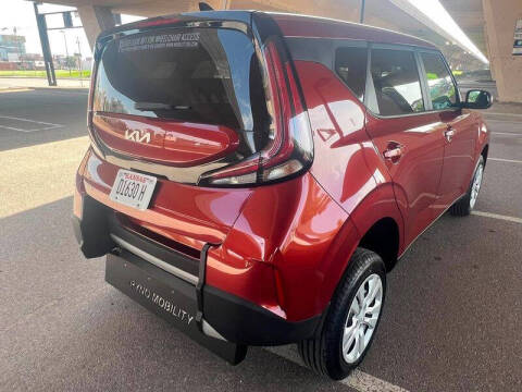 2023 Kia Soul LX