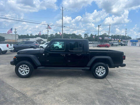 2020 Jeep Gladiator for sale at VANN'S AUTO MART in Jesup GA