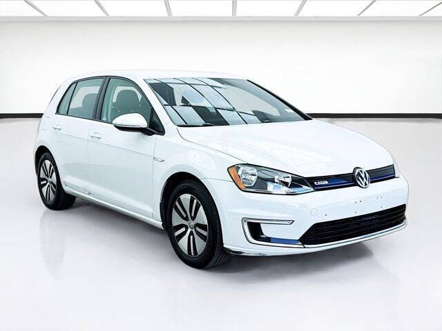 2016 Volkswagen e-Golf SE