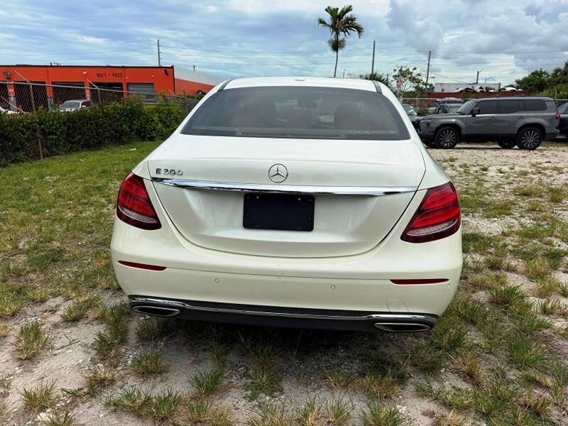 2017 Mercedes-Benz E-Class E 300