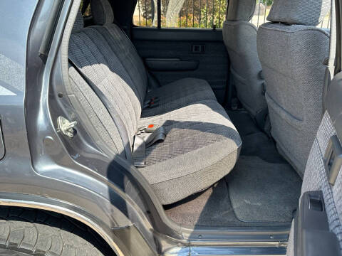 1993 Toyota 4Runner SR5 V6