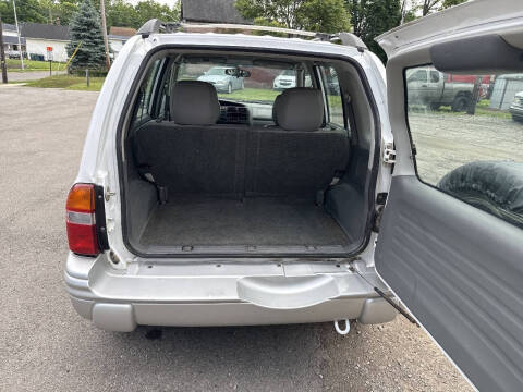 2001 Chevrolet Tracker LT