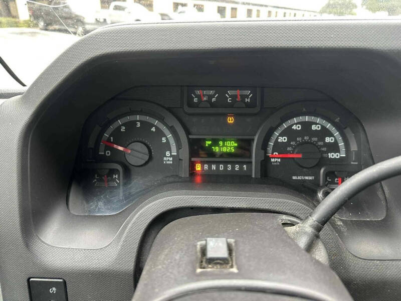 2009 Ford E-Series E-350 SD