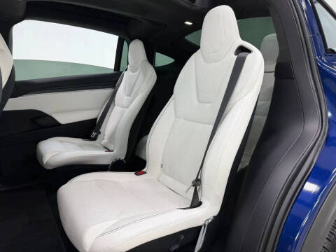 2023 Tesla Model X Plaid