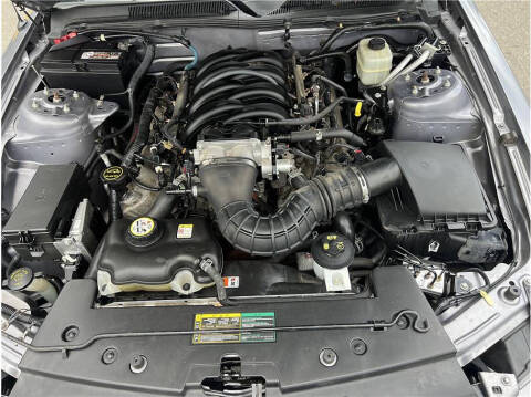 2006 Ford Mustang GT Deluxe