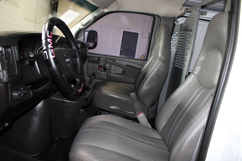 2008 GMC Savana 2500