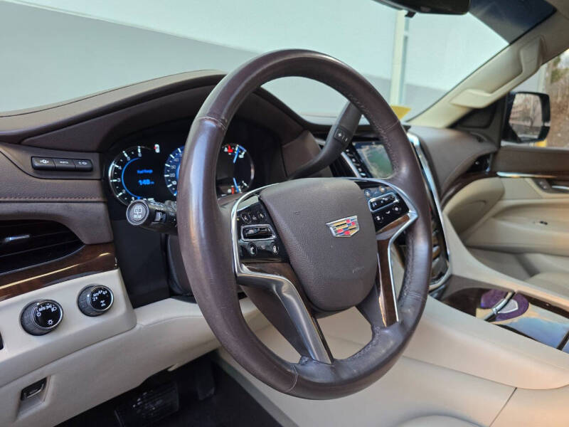 2017 Cadillac Escalade Premium Luxury