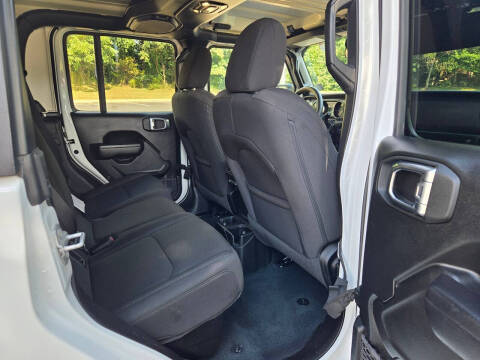 2023 Jeep Gladiator Sport S