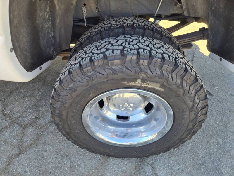 2005 Dodge Ram 3500 SLT