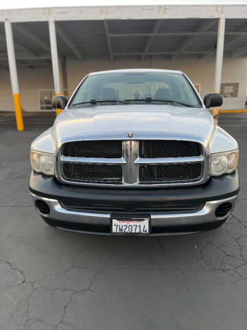 2005 Dodge Ram 1500 for sale at Auto Outlet Sac LLC in Sacramento CA