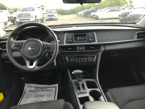 2016 Kia Optima LX