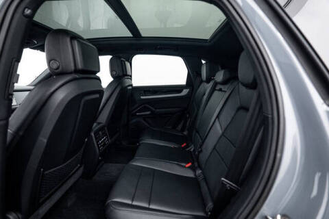 2025 Porsche Cayenne